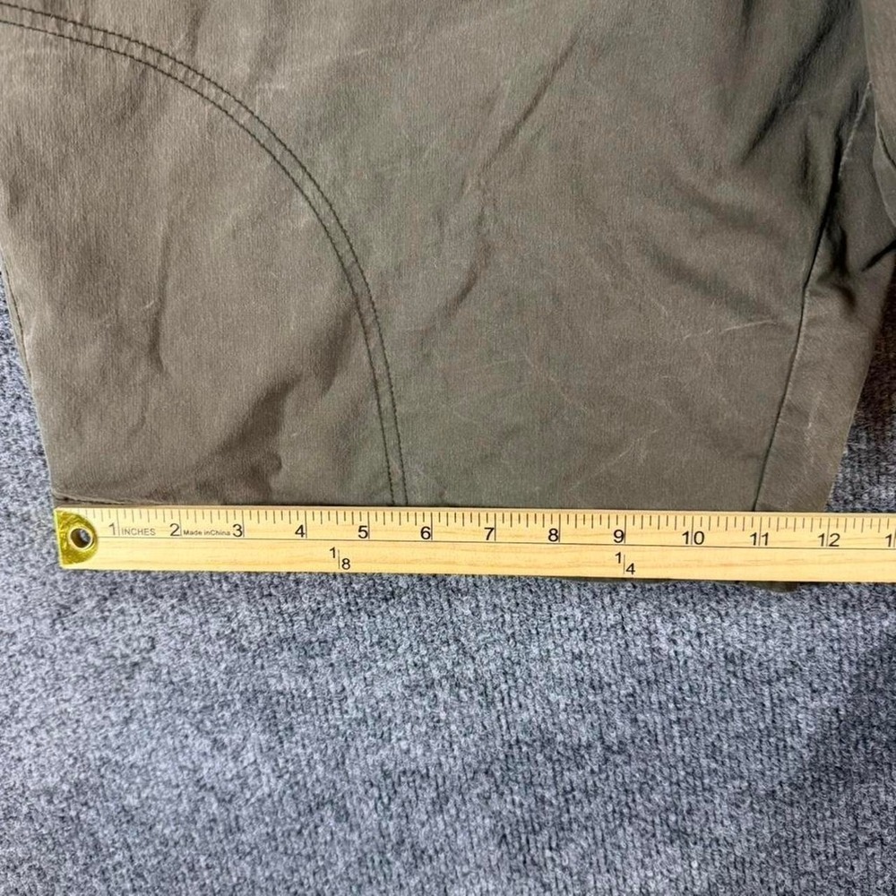 Kuhl Green Hiking Shorts Heavyweight Durable‎ Activewear Size 40x12 - Picture 8 of 8
